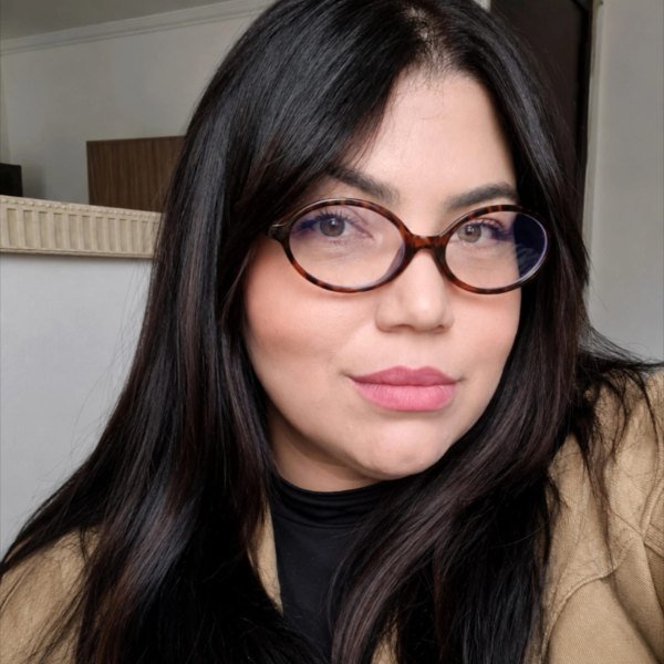 Adriellen Silva, Gerente Comercial da Zhongdi Brasil